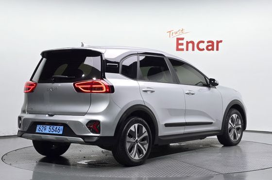 Kia Niro Air — пробег 37 869 км — фото 2 из 5
