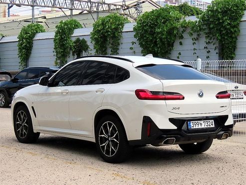 BMW X4 xDrive20i M Sport — пробег 72 146 км — фото 2 из 5