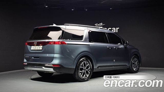 Kia Carnival Diesel 9-Seater Noblesse — пробег 133 664 км — фото 2 из 5