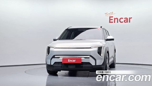 Kia EV3 из Кореи Encar