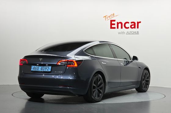 Tesla Model 3 Long Range AWD — пробег 124 388 км — фото 2 из 5