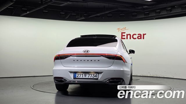 Hyundai Grandeur из Кореи Encar