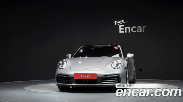 Porsche 911 Carrera S — пробег 10 760 км — фото 3 из 5