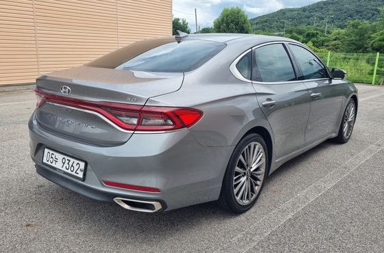 Hyundai Grandeur 3.0 Exclusive Special — пробег 114 496 км — фото 2 из 5