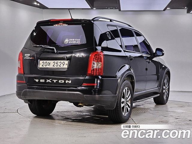 Ssangyong Rexton 2.0 4WD RX7 Prestige — пробег 161 485 км — фото 4 из 5