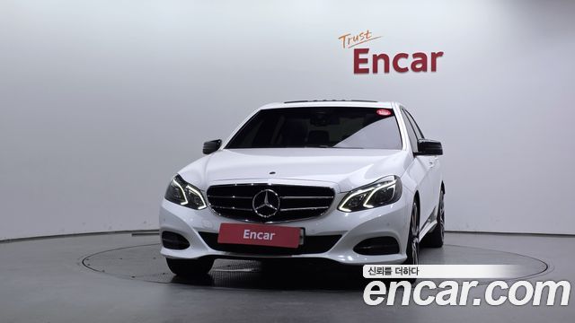 Mercedes-Benz E-Class E220 Bluetec Avantgarde Sport — пробег 153 342 км — фото 3 из 5