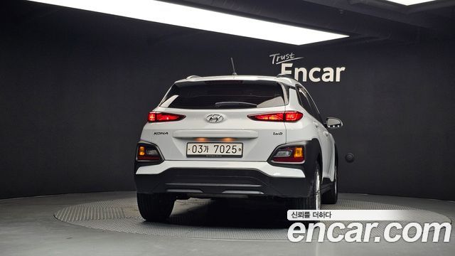 Hyundai Kona из Кореи Encar