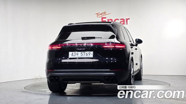 Porsche Cayenne 3.0 — пробег 60 151 км — фото 4 из 5