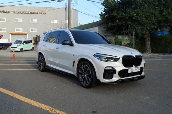 BMW X5 xDrive 30d M Sport — пробег 87 922 км — фото 1 из 5