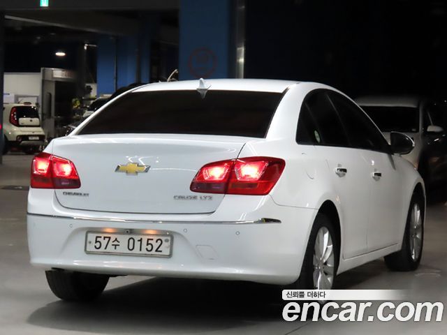 Chevrolet (Daewoo) Cruze 1.8 LTZ — пробег 35 200 км — фото 4 из 5