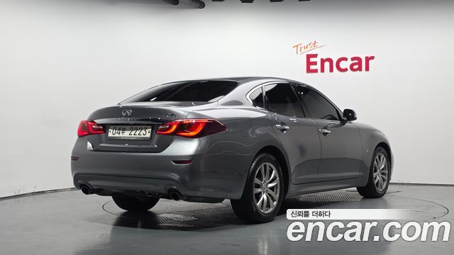 Infiniti Q70 из Кореи Encar
