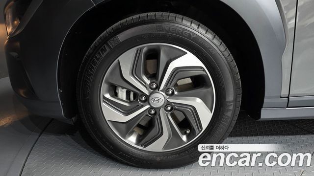 Hyundai Kona из Кореи Encar