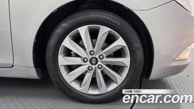 Hyundai Sonata CVVL Smart — пробег 173 763 км — фото 5 из 5