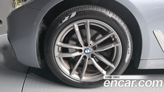 BMW 5-Series из Кореи Encar
