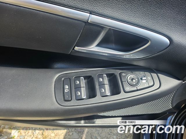 Hyundai Sonata 2.0 Premium — пробег 157 183 км — фото 5 из 5
