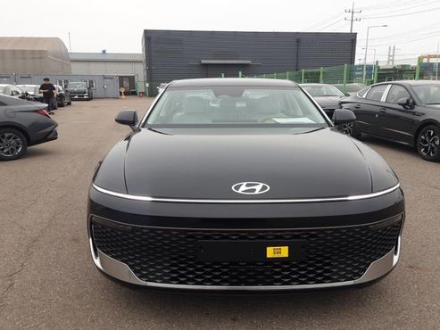 Hyundai Grandeur 2.5 Gasoline 2WD Premium — пробег 13 км — фото 1 из 5