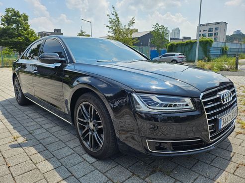 Audi A8 60 TDI Quattro D4 — пробег 146 600 км — фото 3 из 5