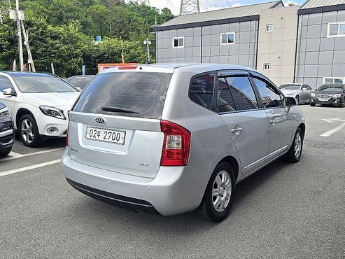 Kia Carens LPI 2.0 GX High-Deluxe — пробег 110 500 км — фото 4 из 5