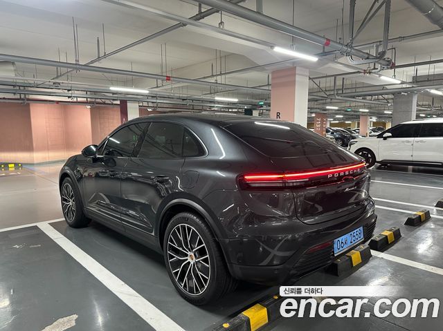 Porsche Macan Base 4 — пробег 18 000 км — фото 5 из 5