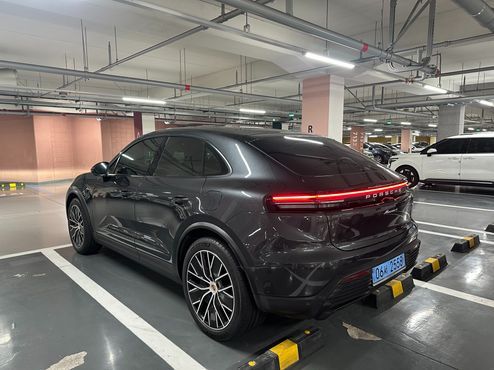 Porsche Macan Base 4 — пробег 18 000 км — фото 5 из 5