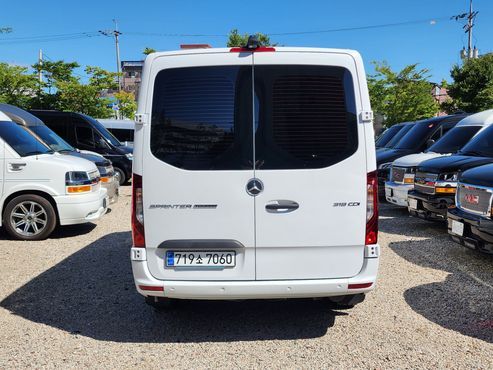 Mercedes-Benz Sprinter 2.0 Diesel — пробег 34 554 км — фото 4 из 5