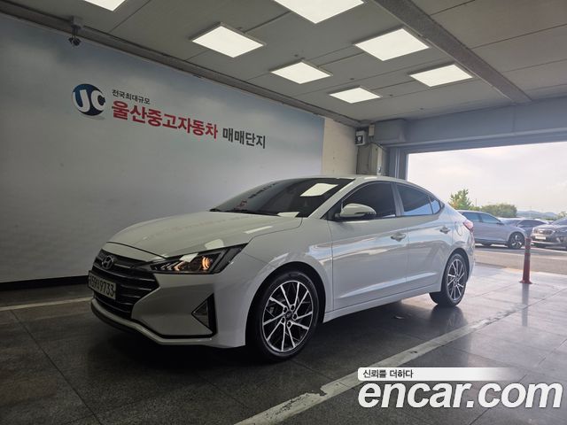 Hyundai AVANTE из Кореи Encar