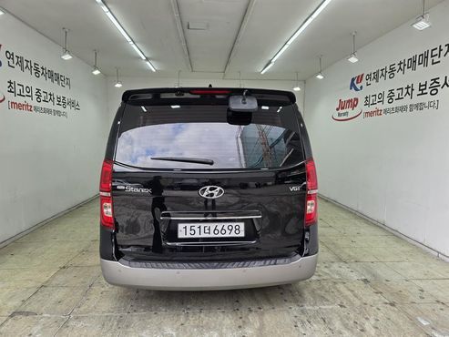Hyundai Starex Urban 9-Seater Exclusive — пробег 98 121 км — фото 4 из 5