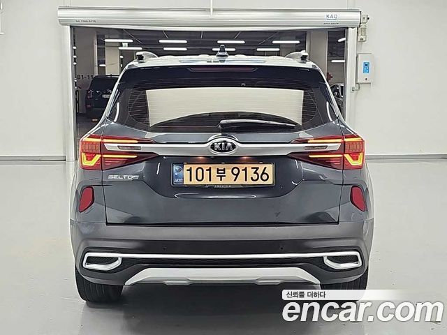 Kia Seltos из Кореи Encar