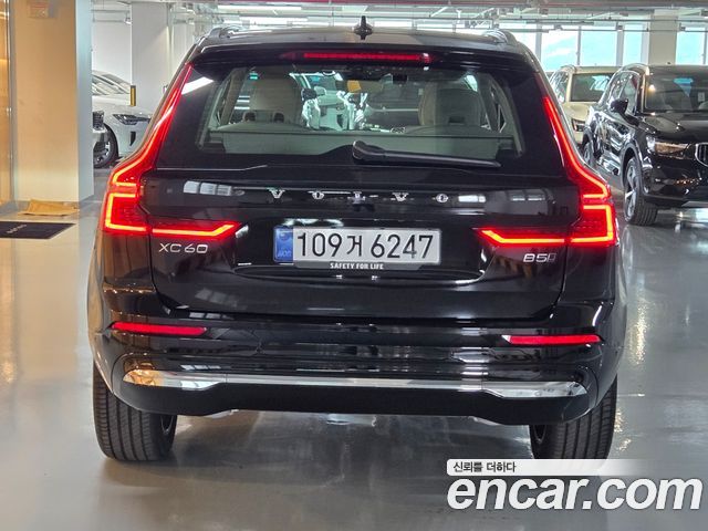 Volvo XC60 B5 Ultra Bright Air Sus — пробег 410 км — фото 4 из 5