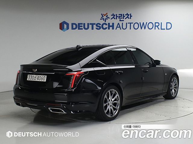 Cadillac CT5 2.0 Sport — пробег 74 935 км — фото 2 из 5