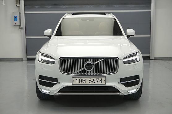 Volvo XC90 T6 Inscription — пробег 51 835 км — фото 2 из 5
