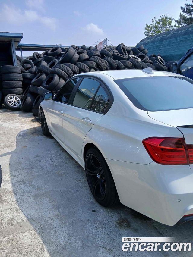 BMW 3-Series 320i — пробег 165 000 км — фото 2 из 5