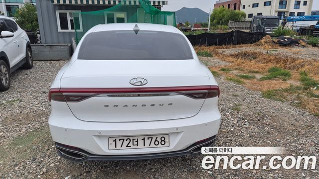 Hyundai Grandeur из Кореи Encar