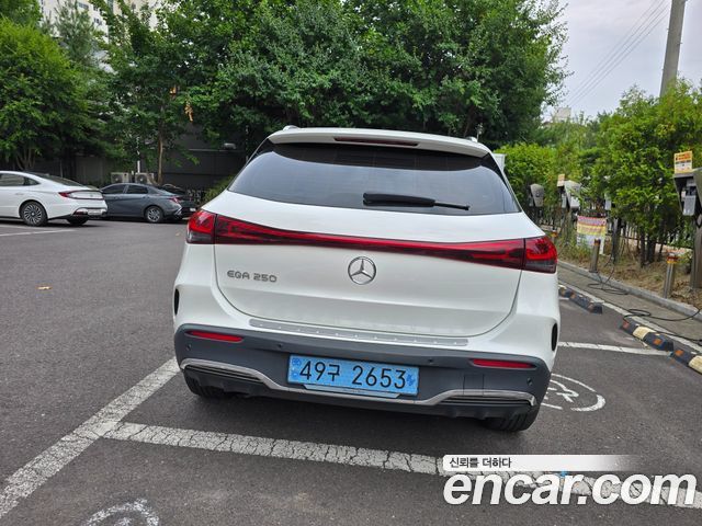 Mercedes-Benz EQA из Кореи Encar