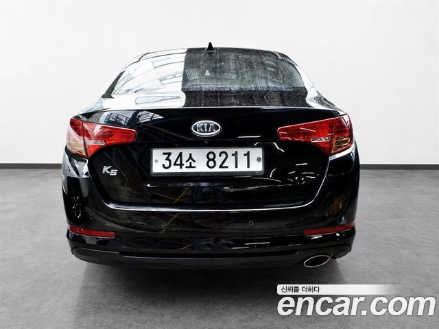 Kia K5 LPI Luxury — пробег 130 000 км — фото 3 из 5