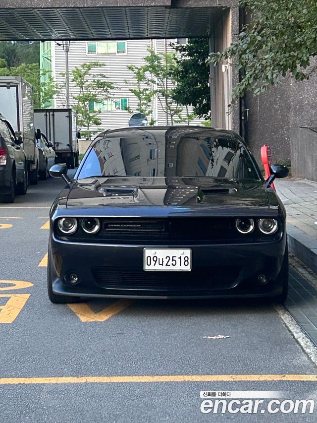 Dodge Challenger 3.6 — пробег 58 000 км — фото 2 из 5