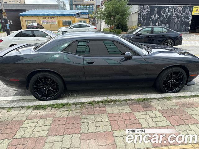Dodge Challenger 3.6 — пробег 58 000 км — фото 4 из 5