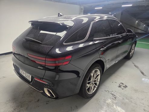 Genesis GV70 2.5T Gasoline AWD — пробег 66 439 км — фото 2 из 5