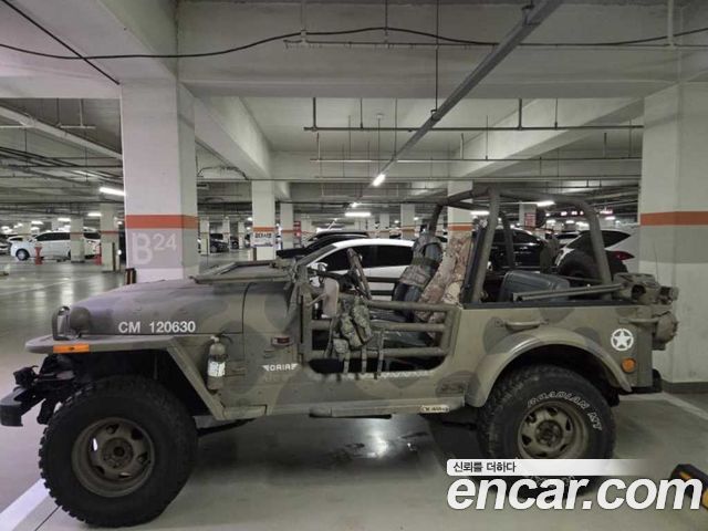 Jeep Wrangler 2.5 — пробег 221 000 км — фото 1 из 4