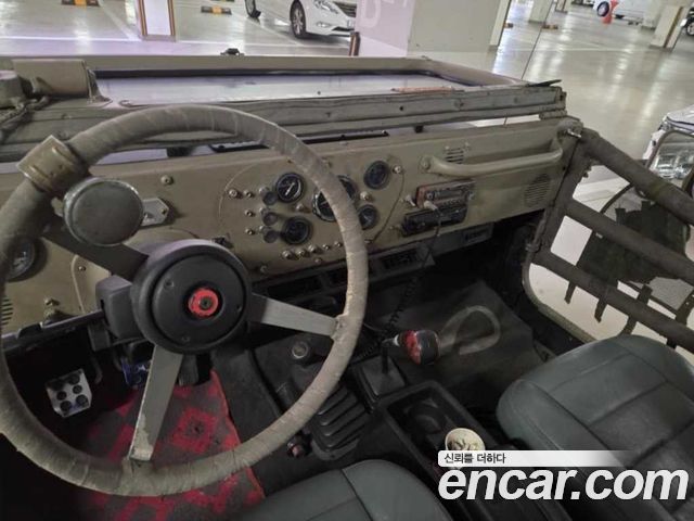 Jeep Wrangler 2.5 — пробег 221 000 км — фото 3 из 4