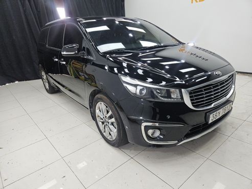 Kia Carnival 9-seater Noblesse — пробег 222 000 км — фото 3 из 5