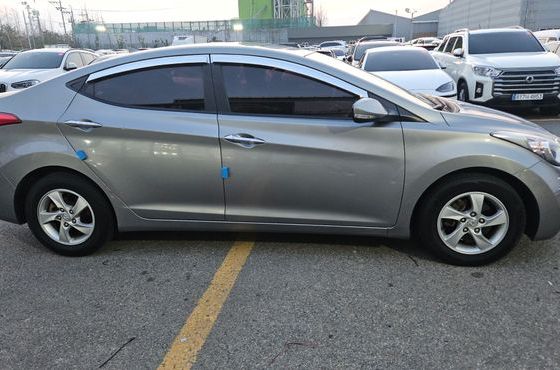 Hyundai AVANTE M16 GDI Luxury — пробег 134 000 км — фото 4 из 5