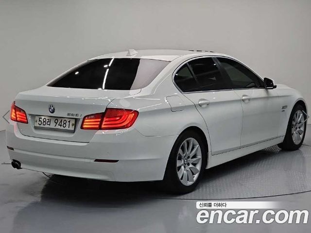 BMW 5-Series 528i xDrive — пробег 147 256 км — фото 4 из 5
