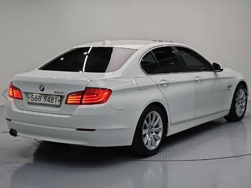BMW 5-Series 528i xDrive — пробег 147 256 км — фото 4 из 5