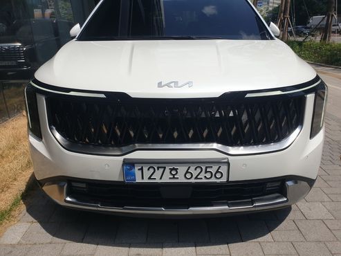 Kia Carnival HEV 9seater Signature — пробег 5 780 км — фото 2 из 5