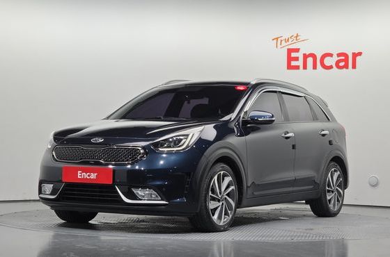 Kia Niro Noblesse — пробег 88 466 км — фото 1 из 5