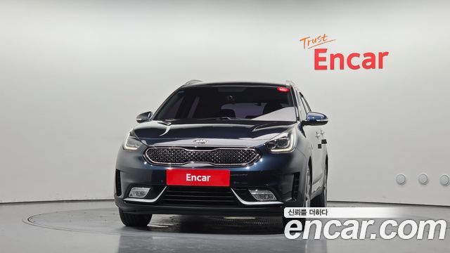 Kia Niro Noblesse — пробег 88 466 км — фото 3 из 5