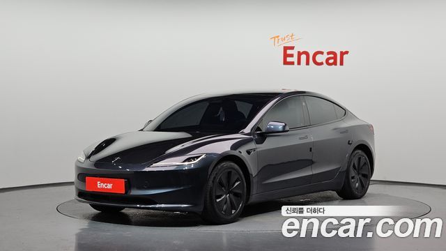 Tesla Model 3 RWD — пробег 49 851 км — фото 1 из 5