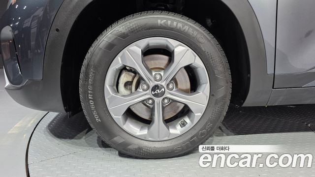 Kia Seltos из Кореи Encar