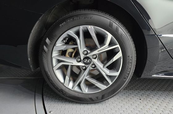 Hyundai Sonata 2.0 Premium Plus — пробег 99 988 км — фото 5 из 5